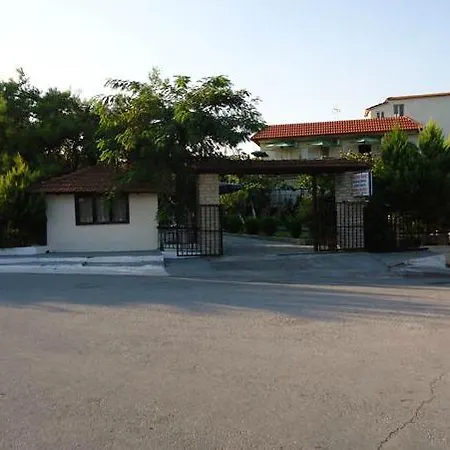 Harilaos Apartment